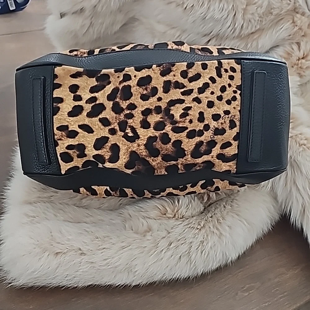 DOLCE & GABBANA Vintage Leather-Trimmed Printed Semi Shoulder Top Handle Bag - Picture 7 of 13